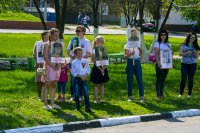 Более 5000 жителей района приняли участие в шествии "Бессмертного полка" *** Саратовская область, город Маркс - май 2018 год (marksadm.ru)