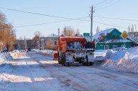 Все силы на борьбу с последствиями снегопадов *** Саратовская область, город Маркс - январь 2019 год (marksadm.ru)