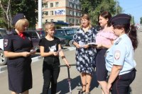 Внимание! Дети идут в школу! *** Саратовская область, город Маркс - август 2019 год (marksadm.ru)