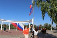Торжественное мероприятие, посвящённое Дню Государственного флага Российской Федерации *** Саратовская область, город Маркс - август 2021 год (marksadm.ru)