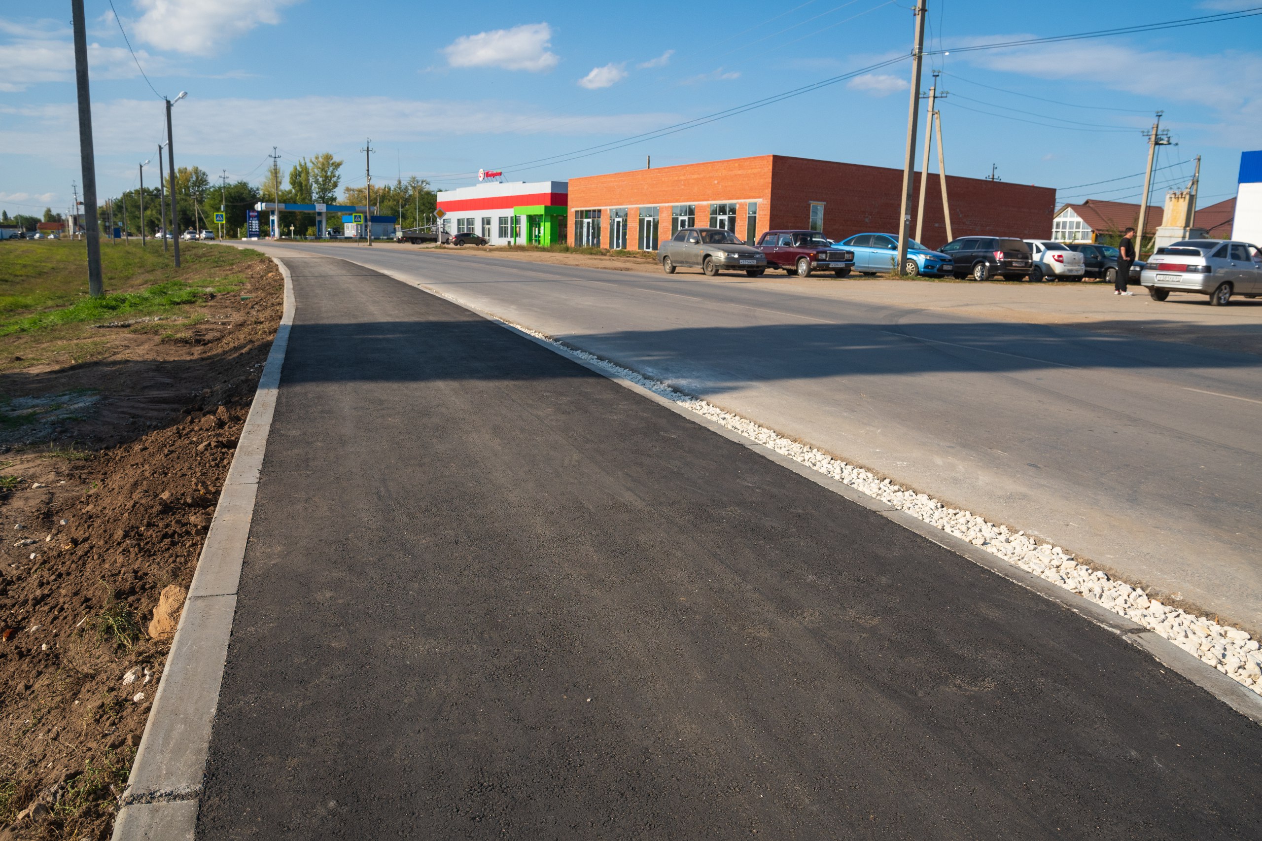 В городе Марксе завершены работы по обустройству тротуаров » Cайт  администрации Марксовского муниципального района